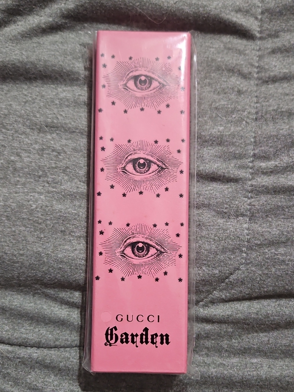 Gucci Pink Garden Eye Pencils NWT